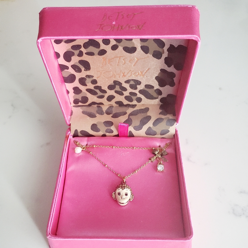Sale ❤️ Vintage Betsey Johnson Monkey Necklace NWT - Picture 1 of 7